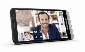 BlackBerry Z30 officially arrives in India at Price of INR 39990