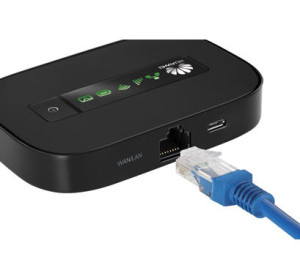 Huawei E5151 and Wingle E8131 potable WiFi Modem cum Data card cum Router for RS 4800 and Rs 2590