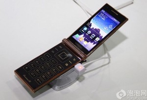 Samsung SCH W2014 is world’s first Snapdragon 800 powered Flip smartphone