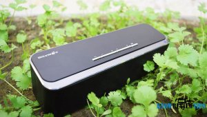 BlitzWolf BW-F4 xBass Bluetooth Speaker Review and unboxing